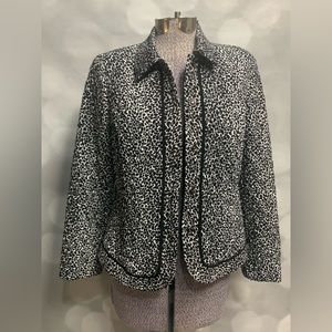 Requirements quilted jacket size‎ small